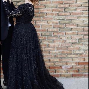 Sherri hill black prom dress